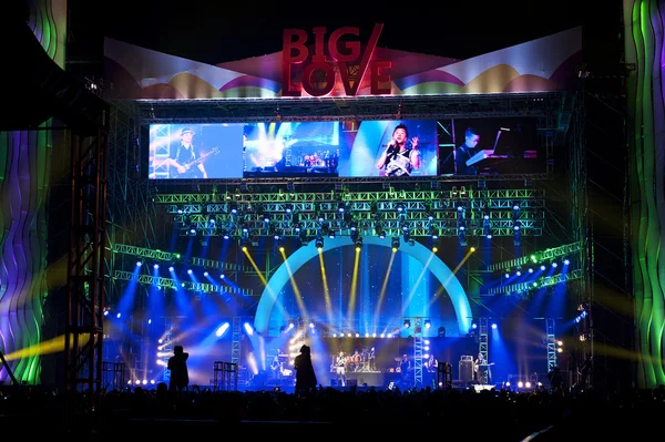 ¡Gran Amor! concierto de música en vivo — Foto de Stock
