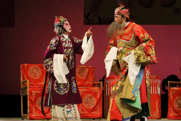 Atores de ópera tradicional chinesa — Fotografia de Stock