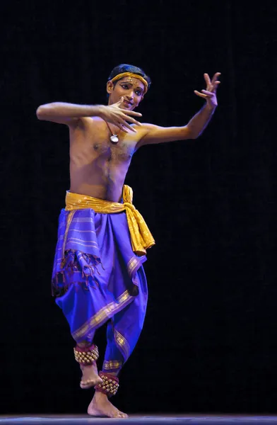 Indian BharataNatyam dancer — Stock Photo, Image