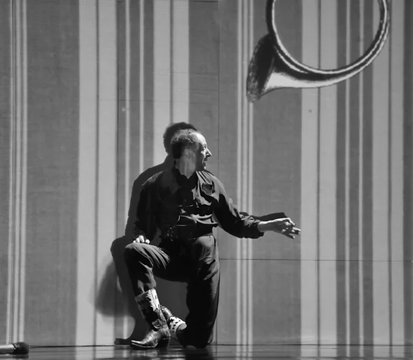 Frence modern dansçı — Stok fotoğraf