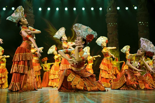 Chinese ethnic dance of Yi nationality — Stock Photo, Image