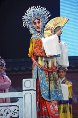 oldukça Çince Geleneksel opera oyuncu tiyatro kostüm