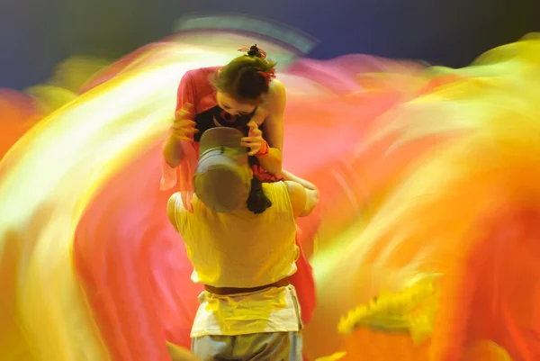 Chinese national dancers — Stok fotoğraf