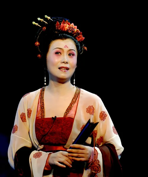 Досить китайська традиційна оперна актриса — стокове фото