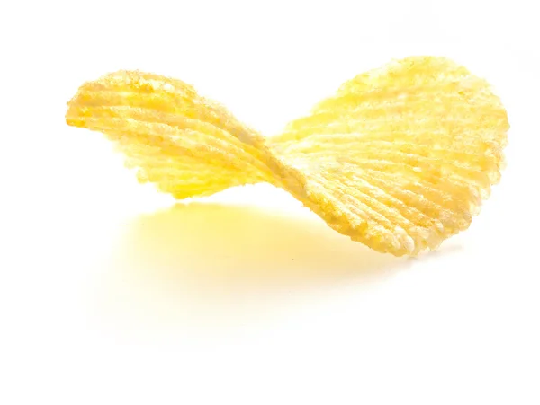 Golfde potato chips — Stockfoto