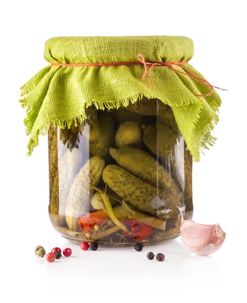 Pickles gurkor i glas — Stockfoto