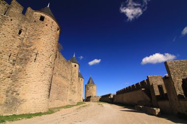 Carcassonne - kilise