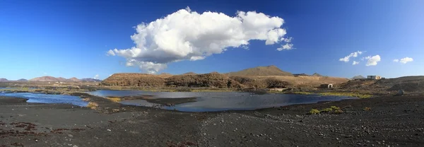 Lanzarote - černá pláž — Stock fotografie