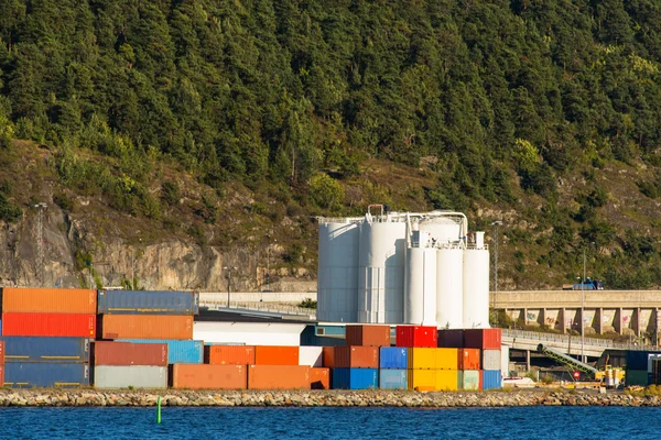 Konteyner Limanı ve silo depolama Oslo görüntüleyin — Stok fotoğraf