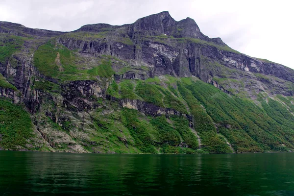 Fjord in Norwegen — Stockfoto