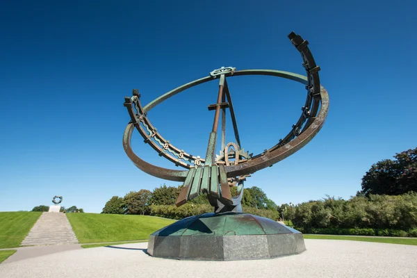Zegar słoneczny na vigeland park — Zdjęcie stockowe