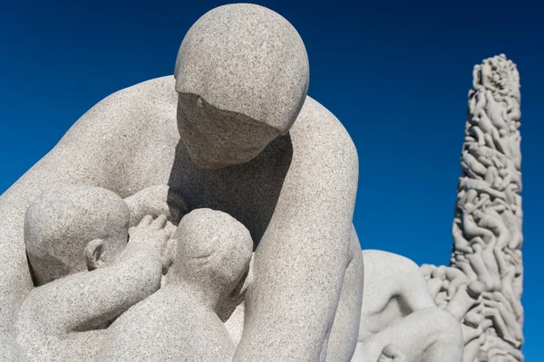 Vigeland parque estátuas mãe — Fotografia de Stock