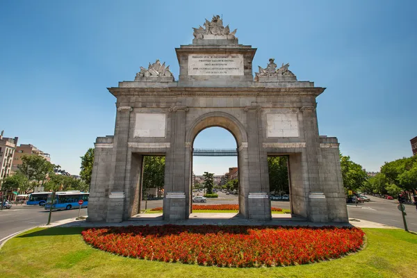 Toledos gate or Puerta de Toledoat in Madrid — Stock Photo, Image