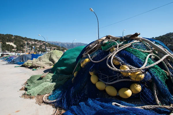 Sieci rybackie na molo z bliska — Zdjęcie stockowe