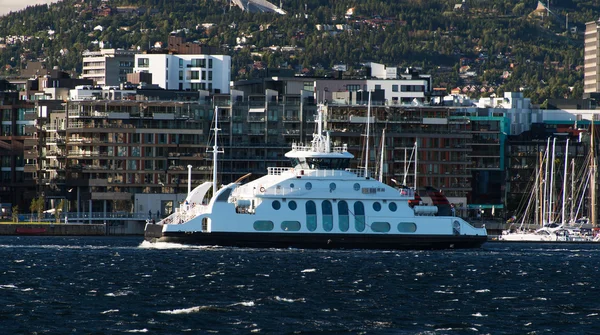 Ferry em Oslo — Fotografia de Stock