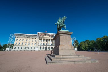Karl Johan statue clipart