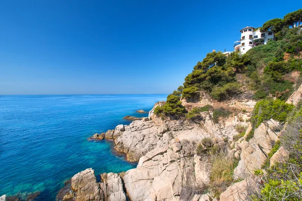 Costa de Mallorca con casa — Foto de Stock