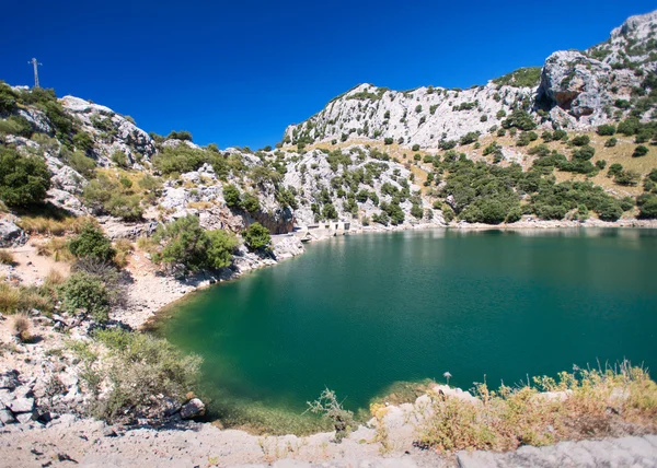 Mountain lake in Mallorca — Stock Photo, Image