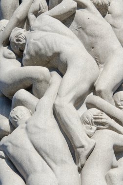 Vigeland centerpiece ayrıntıları bodyes