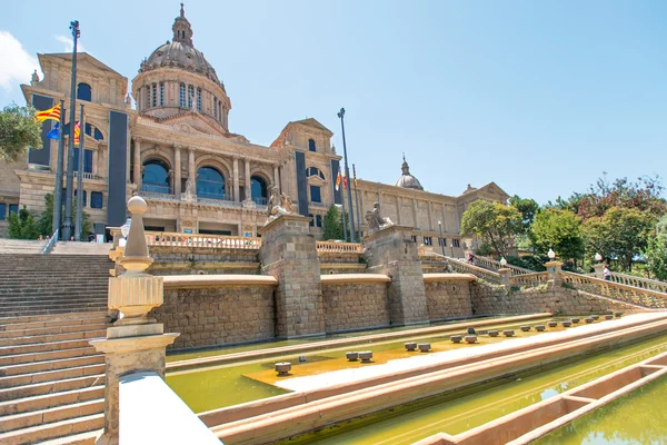 Placa de espanya národní muzeum v Barceloně — Stock fotografie