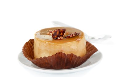 karamelli pasta izole kapatmak