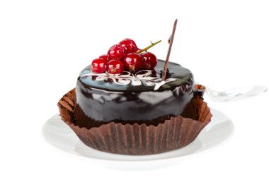 Frenk üzümlü çikolatalı pasta.