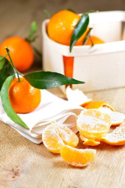 pealed satsuma ahşap tablo