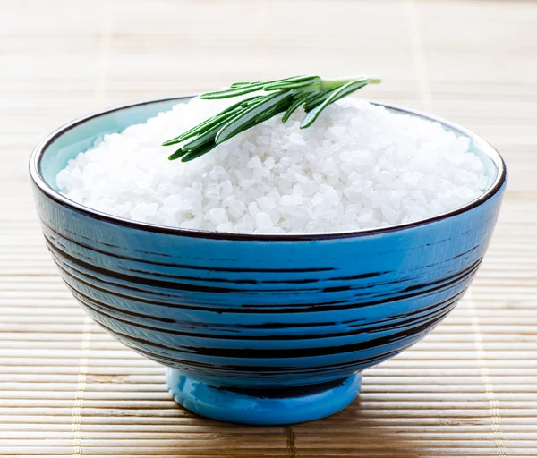 Bowl with sea salt — Stock Photo, Image