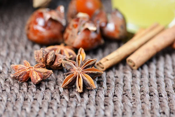 Star anise with cinnamon — Stock Photo, Image