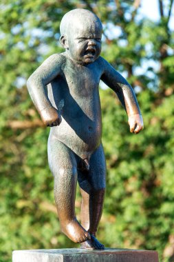 kızgın çocuk heykel vigeland Park