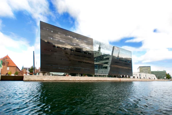 Modern library building at Copenhagen — Stock Photo, Image