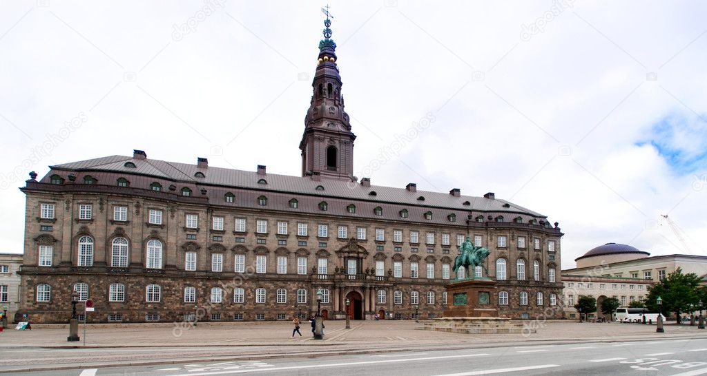 Christiansborg - le palais royal à Copenhague — Photo éditoriale