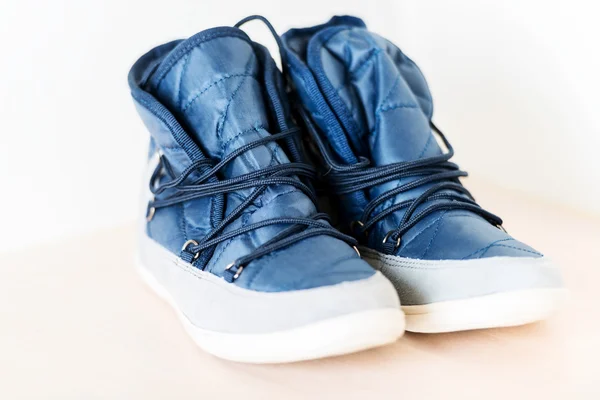 Stivali femminili blu — Foto Stock