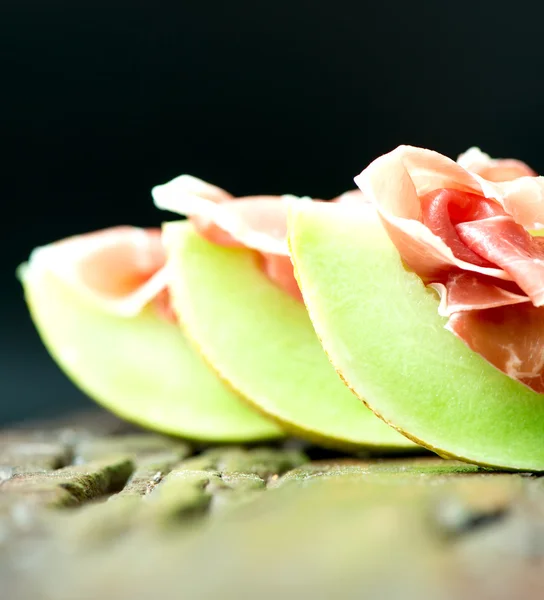 Prosciutto serrano con melone — Foto Stock