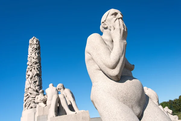 Vigeland standbeeld oude vrouw — Stockfoto