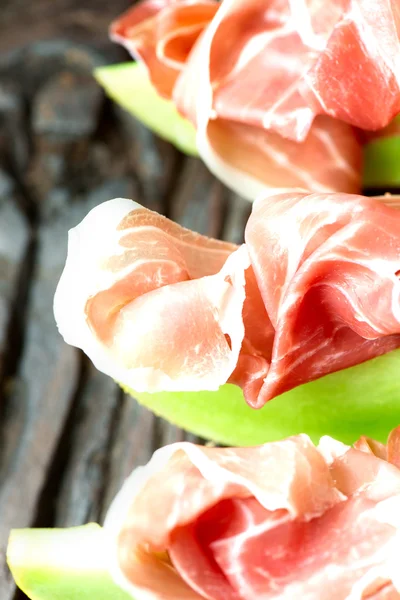 Serrano ham with melon — Stock Photo, Image