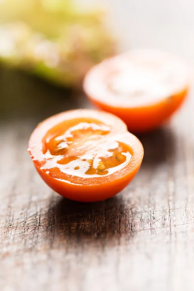 Sliced tomatoes — Stock Photo, Image