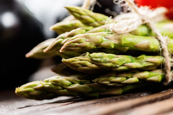 Frischer Spargel — Stockfoto