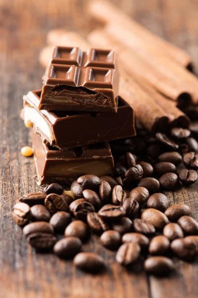 Chocolade, cofee en kaneel — Stockfoto