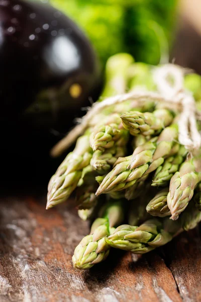 Fresh asparagus — Stock Photo, Image