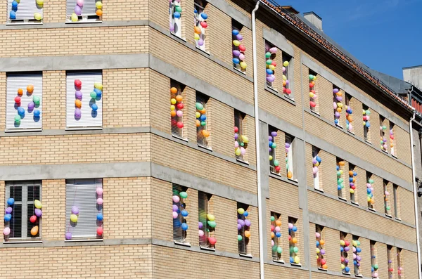 Edificio con globos — Foto de Stock
