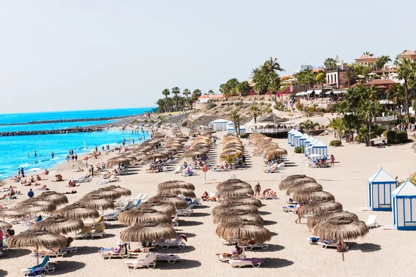 Skicka stranden vid adeje Teneriffa Spanien — Stockfoto