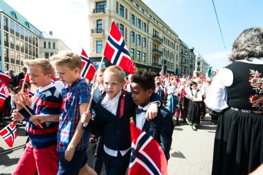 17 Mayıs oslo Norveç Anayasası günü kutlama