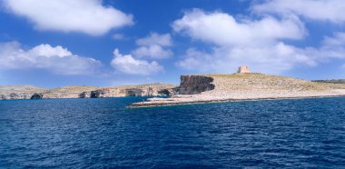 Riva isola di Comino