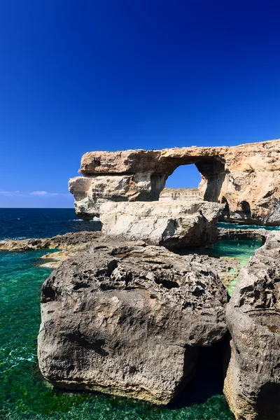 Блакитні вікно на острові gozo — стокове фото