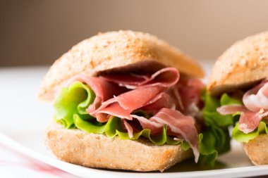 Prosciutto sandviç