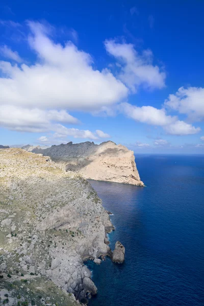 Costa cerca del cabo Formentor — Foto de Stock