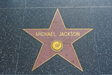 Michael jackson hollywood yıldızı