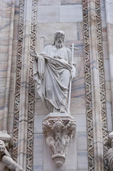 Detalhes da Catedral de Duomo em Milão, Itália — Fotografia de Stock