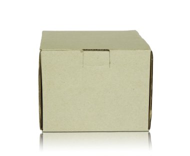 boş karton kutu beyaz arkaplanda izole